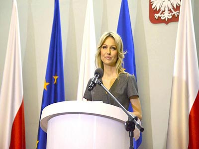 Τηλεοπτική παρουσιάστρια υποψήφια για πρόεδρος της Πολωνίας