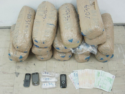 Νέες συλλήψεις εμπόρων ναρκωτικών στο Γαλάτσι