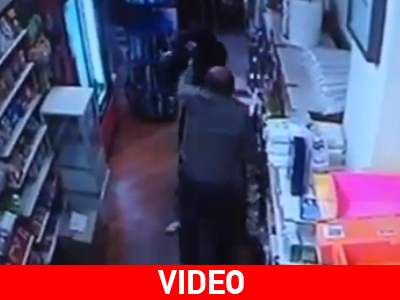 Καλλιθέα: Ψιλικατζής τρέπει σε άτακτη φυγή οπλισμένο ληστή!