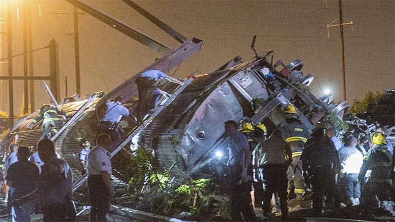 Λόγω υπερβολικής ταχύτητας το δυστύχημα με το τρένο στη Φιλαδέλφεια