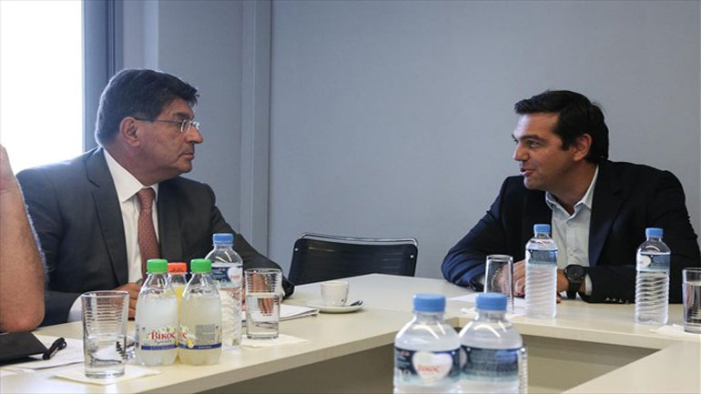 Αγωνία των προέδρων των παραγωγικών ομοσπονδιών, ζητούν συνάντηση με τον πρωθυπουργό