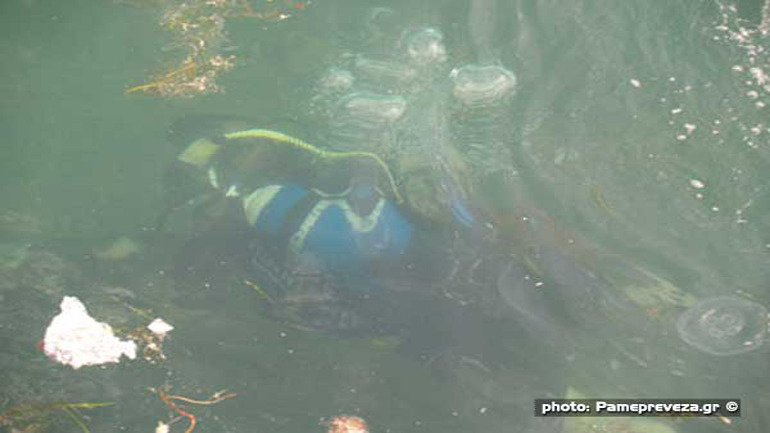 Πρέβεζα: Σκάφος τραυμάτισε ψαροντουφεκά στον Μύτικα