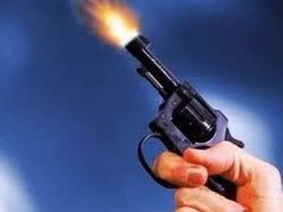 Συνελήφθησαν πατέρας και γιος… πιστολέρο