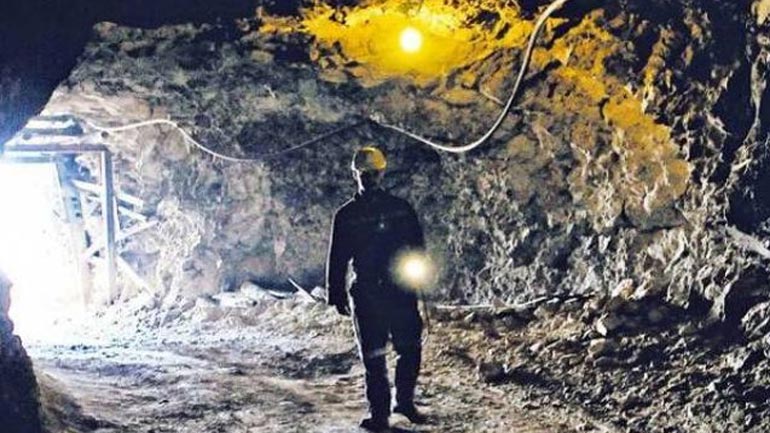 Αναστολή των εξορύξεων στις Σκουριές – σε διαθεσιμότητα οι εργαζόμενοι