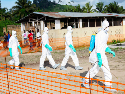Σχέδιο 100 εκατ. δολαρίων για την αντιμετώπιση της επιδημίας του Έμπολα