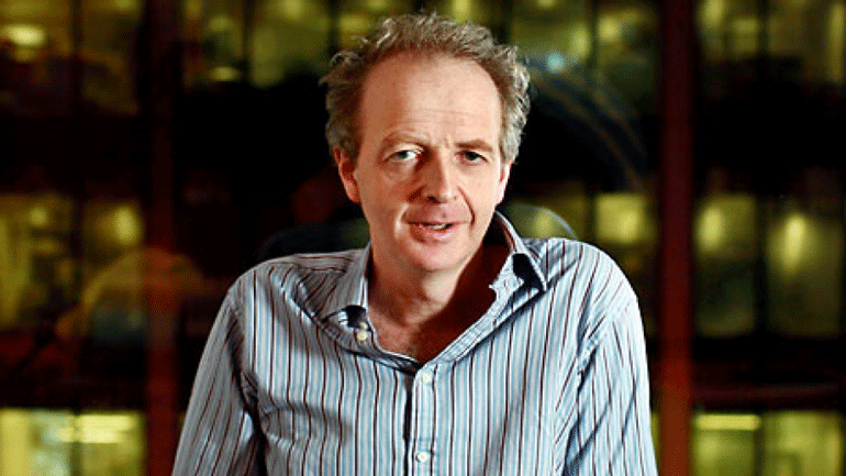 Δημοσιογράφος του Reuters: «Τεχνάσματα του ΣΥΡΙΖΑ για να ρίξει την ευθύνη στον Στουρνάρα»