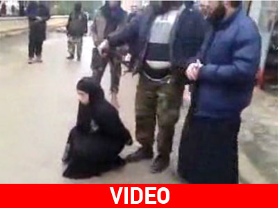 Τζιχαντιστές εκτελούν γυναίκα που κατηγορήθηκε για μοιχεία