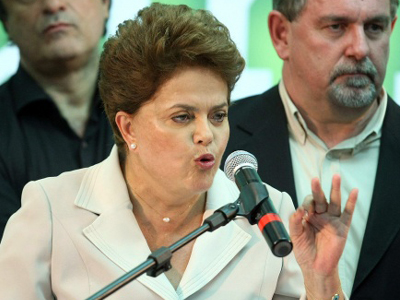 Από ΗΠΑ και Κίνα ξεκινά τις πρώτες της περιοδείες η Ρουσέφ