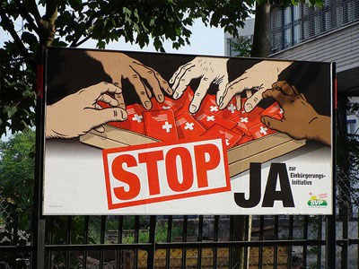 Η Ελληνική Προεδρία της Ε.Ε. εκφράζει τη «λύπη» της για το ελβετικό δημοψήφισμα