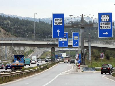 Θανατηφόρα καραμπόλα στον περιφερειακό της Θεσσαλονίκης