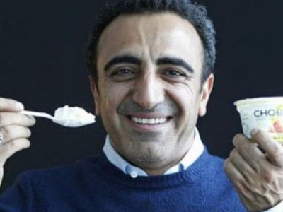 Ο Τούρκος που έγινε πάμπλουτος παράγοντας ελληνικό γιαούρτι