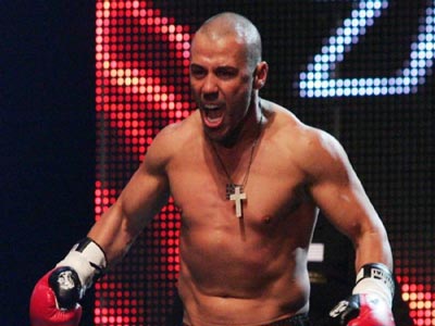 Με νοκ άουτ ο Μιχάλης Ζαμπίδης, κράτησε τον Παγκόσμιο Τίτλο στην Ελλάδα