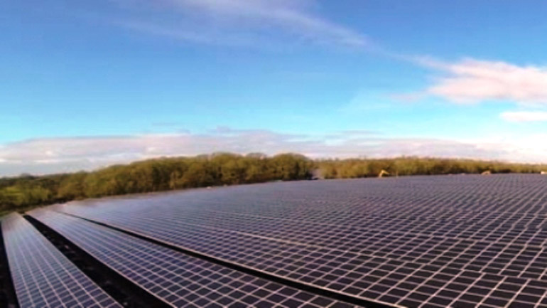 Το πιο “πράσινο” φωτοβολταϊκό πάρκο στον κόσμο