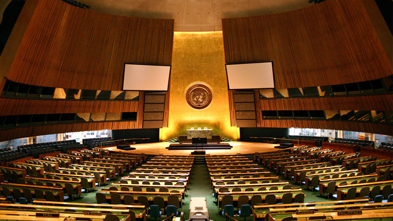 Ο Μπαν Κι-Μουν χαιρετίζει την πρόοδο στις σχέσεις Βελιγραδίου-Πρίστινας