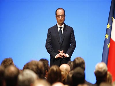 Ολάντ: Η Charlie Hebdo ζει και θα ζει