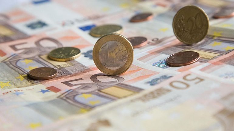 Reuters: Στερεύει από χρήματα η Ελλάδα στις 9 Απριλίου