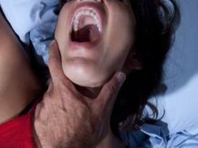 Φαληράκι Ρόδου: Βίασαν ομαδικά γερμανίδα τουρίστρια σε οικοδομή