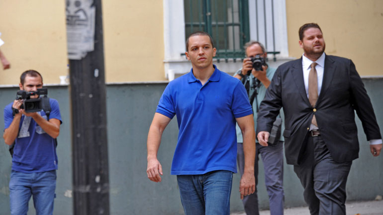 Στη Βουλή η δικογραφία εις βάρος του Ηλία Κασιδιάρη για τα επεισόδια στα δικαστήρια