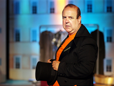 «Η ΕΛΛΑΔΑ ΠΟΤΕ ΔΕΝ ΠΕΘΑΙΝΕΙ!…»