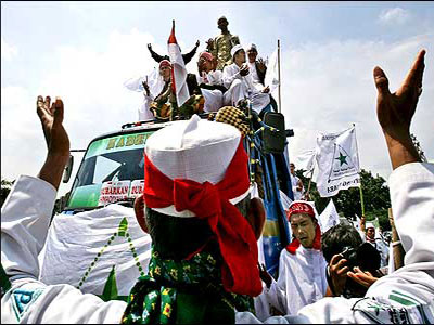 Σε μποϊκοτάζ διεθνούς έρευνας καλεί η Χεζμπολά