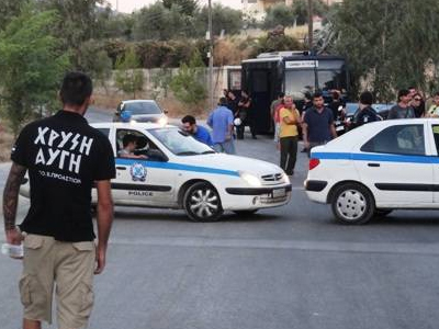 Οι «πυροσβέστες» της Χρυσής Αυγής