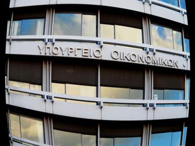 Απόπειρα σύγκλισης με την τρόικα για τα χρέη σε εφορίες-ταμεία