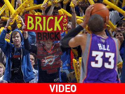 Ο Γκραντ Χιλ είναι ακόμα εδώ Ο Γκραντ Χιλ είναι ακόμα εδώ