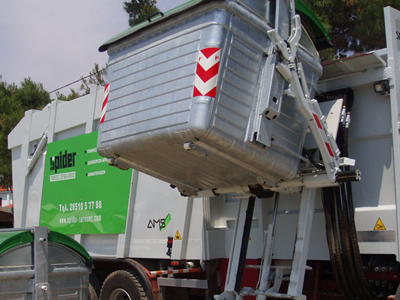 Ξεκίνησε η αποκομιδή των απορριμμάτων στη Τρίπολη