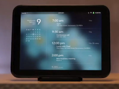 H HP επιδεικνύει μερικές από τις δυνατότητες του WebOS της ταμπλέτας Touchpad