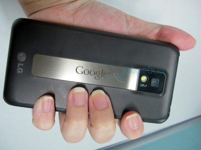 Η LG εκπλήσσει: επερχόμενο κινητό με 8MP κάμερα, βίντεο 1080p, τέρας «δύναμης»;