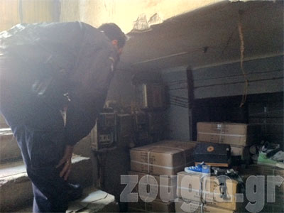 Επιχείρηση της αστυνομίας σε αποθήκες με προϊόντα «μαϊμού»