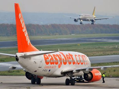 «Καμπάνα» στην Easy Jet