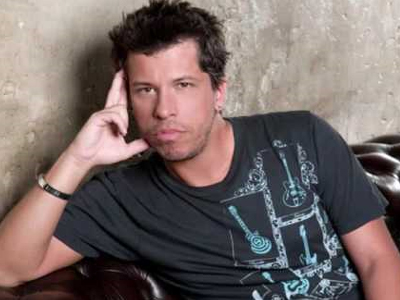 Πότε και πού παντρεύεται ο Χάρης Βαρθακούρης;