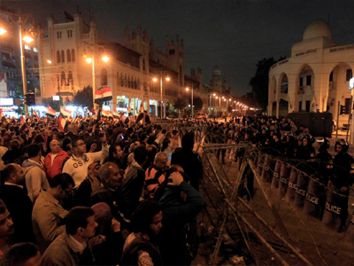 Αίγυπτος: Διαδηλωτές συγκεντρώθηκαν έξω από το προεδρικό μέγαρο