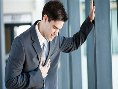 Έπαθε έμφραγμα λόγω… κρίσης