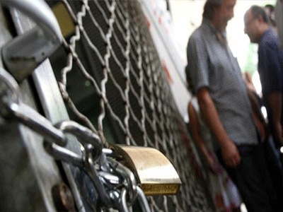 ΣΜΑΕΘ: Όχι στο άνοιγμα των καταστημάτων την Κυριακή