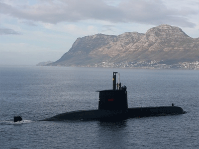 Σουηδία: Μυστήριο με ξένο υποβρύχιο