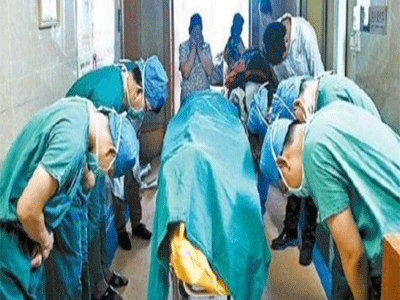 Γιατροί υποκλίνονται μπροστά σε 11χρονο παιδί