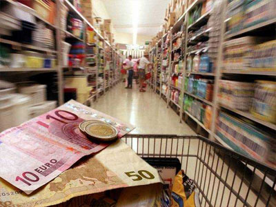 ΕΛΣΤΑΤ: Τα ελληνικά νοικοκυριά «έχασαν» 14 δισ. ευρώ το 2013