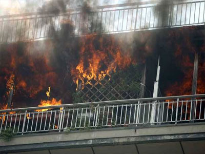 Φωτιά σε διαμέρισμα στην Κυψέλη