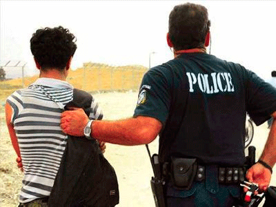 Επεισοδιακή καταδίωξη διακινητή μεταναστών στον Έβρο