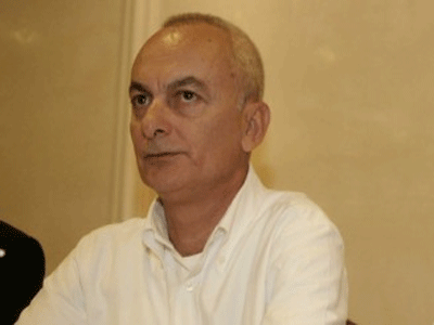 Η ανακοίνωση της ΕΣΗΕΑ για τον θάνατο του Τριαντάφυλλου Δραβαλιάρη