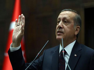 O Ερντογάν στρώνει το χαλί για την Προεδρία της χώρας