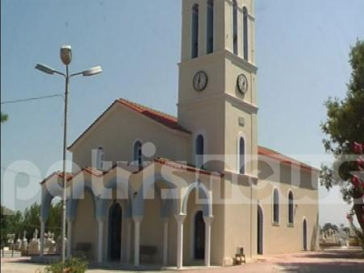 Διέρρηξαν το ναό και άρπαξαν όλα τα τάματα Διέρρηξαν το ναό και άρπαξαν όλα τα τάματα