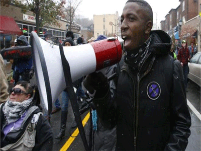 Μιζούρι: Εγκαταλείπει το Σώμα ο αστυνομικός που πυροβόλησε τον νεαρό Αφροαμερικανό