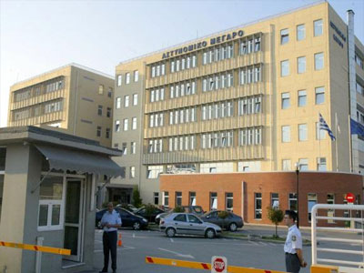 Τρόφιμα και ρούχα μοίρασαν αστυνομικοί της Γενικής Αστυνομικής Διεύθυνσης Θεσσαλονίκης