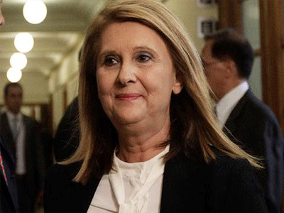 «Ο κ. Τσίπρας αλλάζει μουσικό όργανο, ανάλογα με το ακροατήριό του» «Ο κ. Τσίπρας αλλάζει μουσικό όργανο, ανάλογα με το ακροατήριό του»