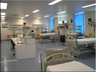 Στη ΜΕΘ ηλικιωμένος που παρασύρθηκε από δίκυκλο