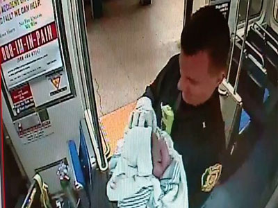 Γέννησε σε βαγόνι του μετρό ανήμερα Χριστουγέννων