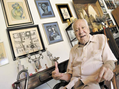 Απεβίωσε σε ηλικία 81 ετών ο άλλοτε ηγέτης των Κόντρας Αδόλφο Καλέρο